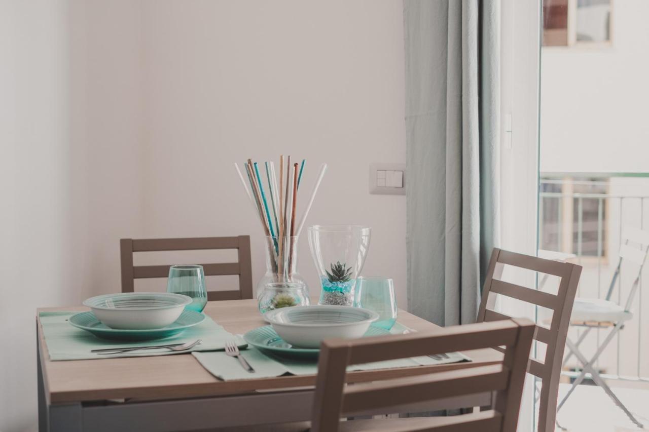 Apartment Dreamers' House *